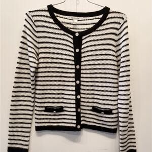 Forever 21 Black & White Acrylic Sweater Round Neck Button Down Long Sleeve Sz L